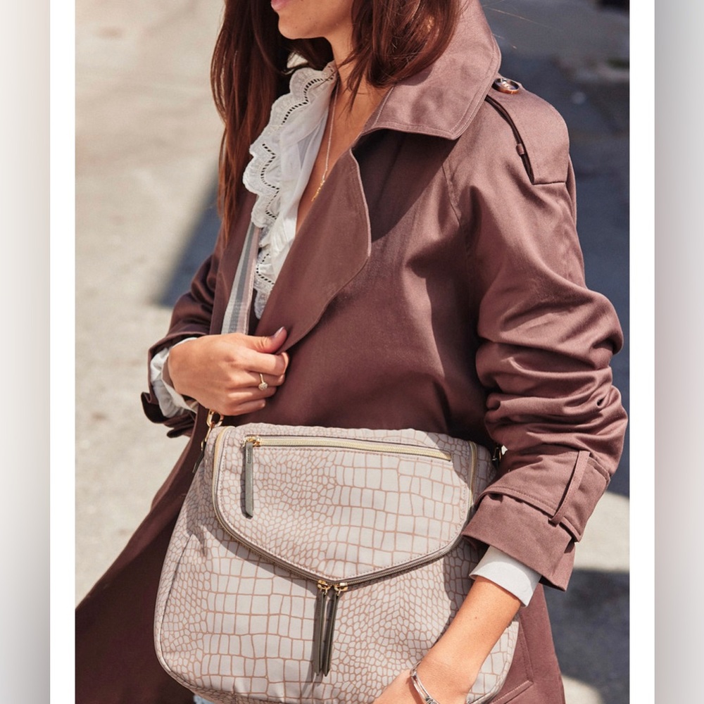 🦋Stella & Dot Lady Boss Shoulder Bag Neutral Croc- NWT
